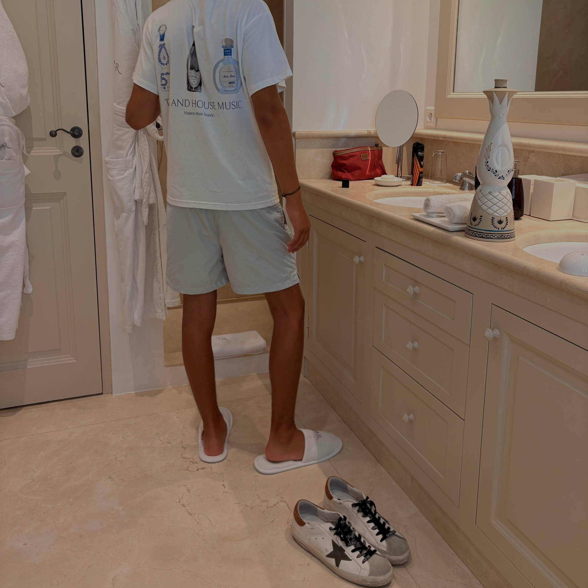 House music T-shirt