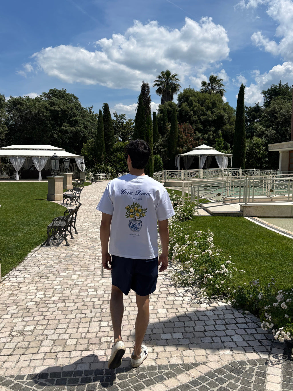 Les Jours D'été T-shirt