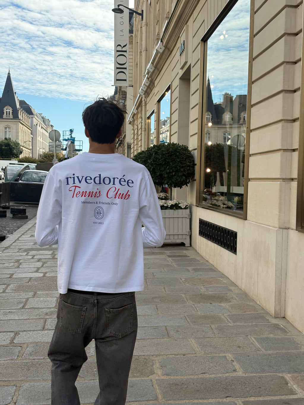 THE TENNIS LONGSLEEVE