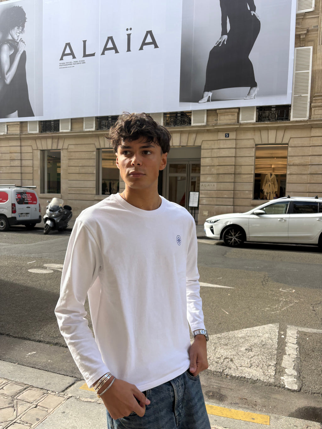 THE TENNIS LONGSLEEVE